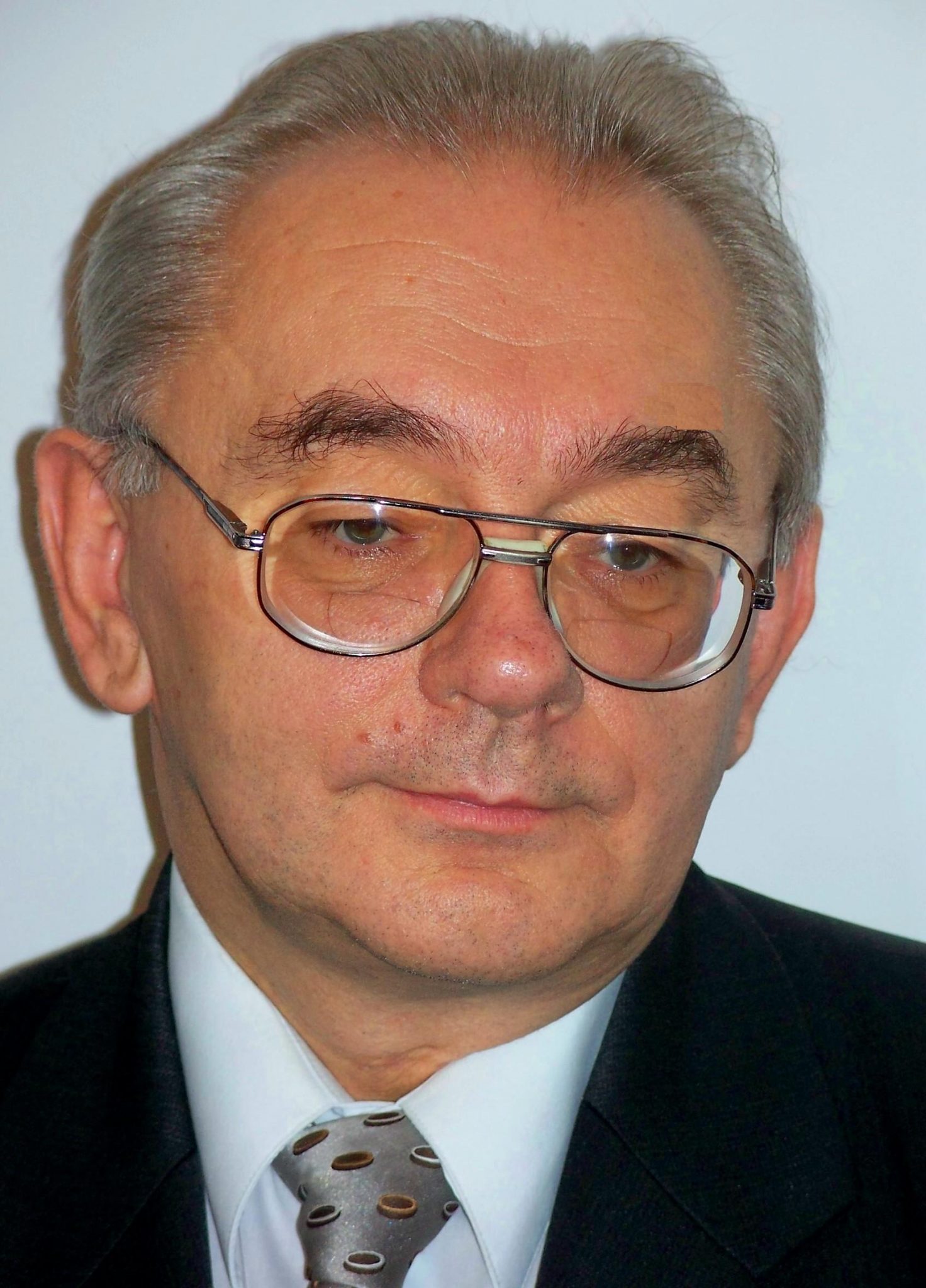 DR INŻ. WŁADYSŁAW IWANIEC DR INŻ. WŁADYSŁAW IWANIEC