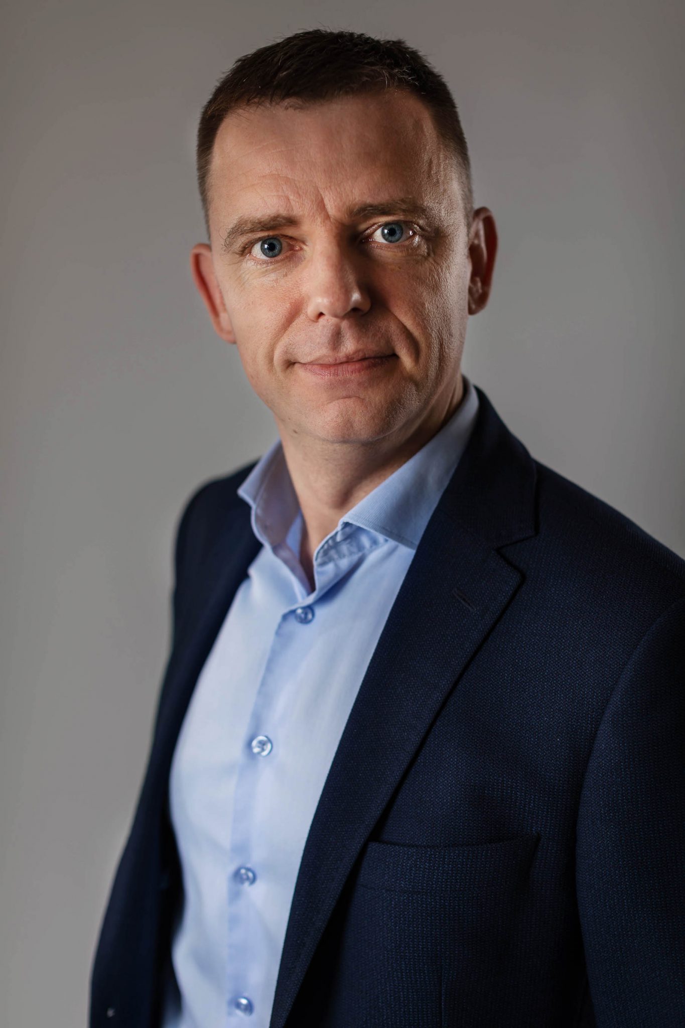 DARIUSZ GŁOWACKI DARIUSZ GŁOWACKI