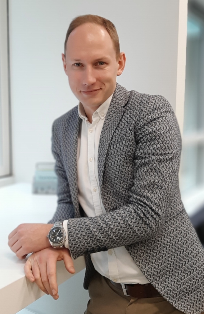 KAROL WODECKI KAROL WODECKI