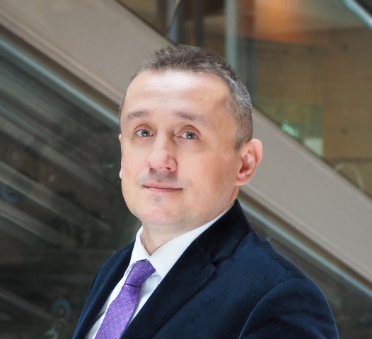 PIOTR SŁUPCZYŃSKI PIOTR SŁUPCZYŃSKI